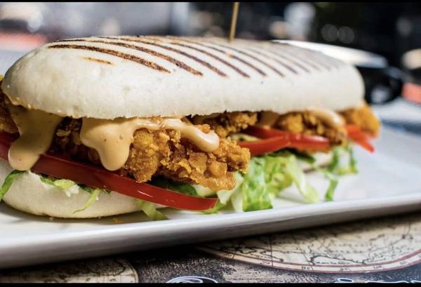 Sandwich cu Pui Cryspy 